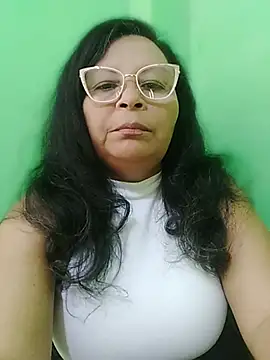 Amarantha25: онлайн-секс-чат