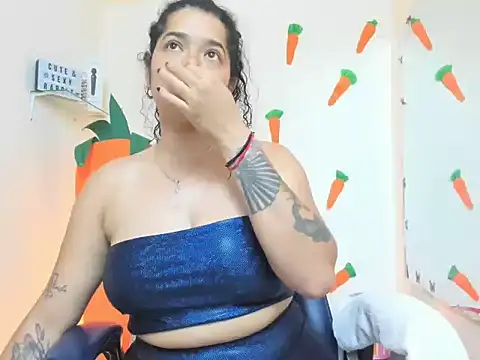 Онлайн чат XXX alexa-cooper-