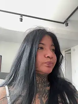 Unatatuada Live XXX-Chat