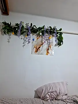 Chat +18 de Nika_aa ao vivo