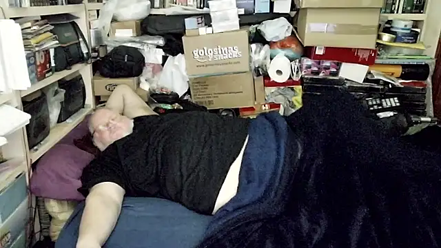 Pokazy przed kamerką – hadeszeuss2