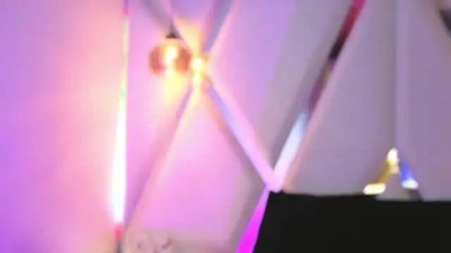 MeelFox Pertunjukan Webcam