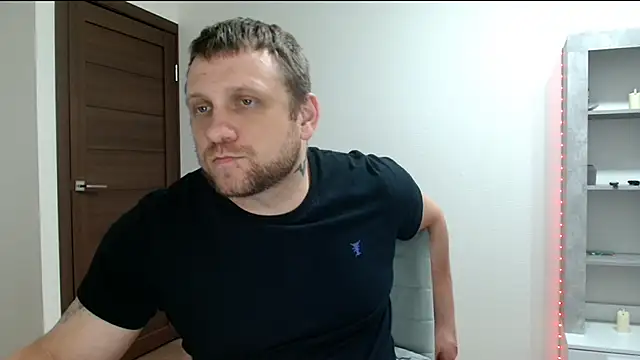 Webkamerová show B-L-O-N-D