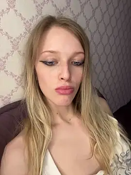 Chatroom XXX en direct de StarFrom_Hell