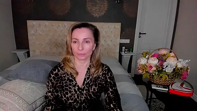 Chatroom XXX en direct de AllisonWilliams