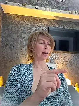 stellahere8 – Live XXX-chat