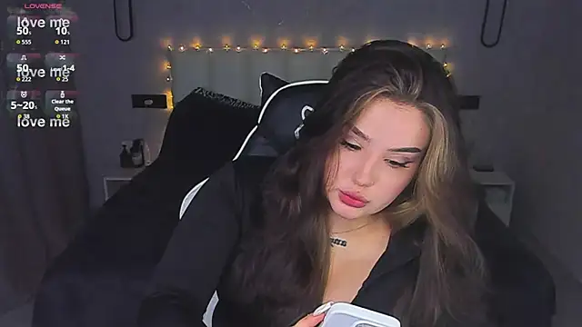 Chat XXX ao vivo de little_m0use