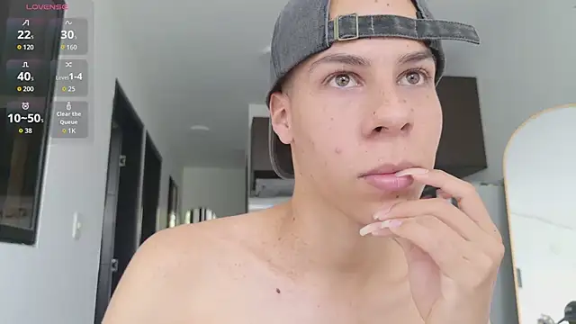 grey___27 Chat XXX in diretta