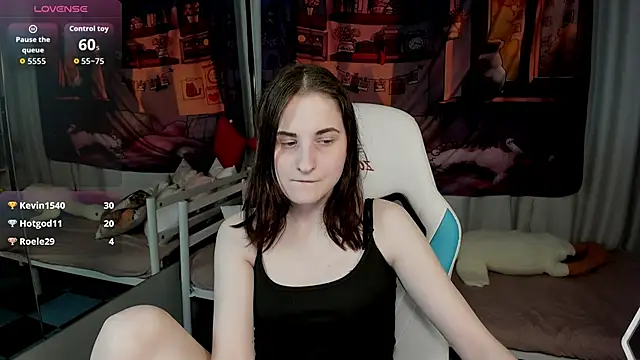 KiraDuvall: онлайн-секс-чат