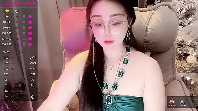 Monica-666888- 现场XXX聊天