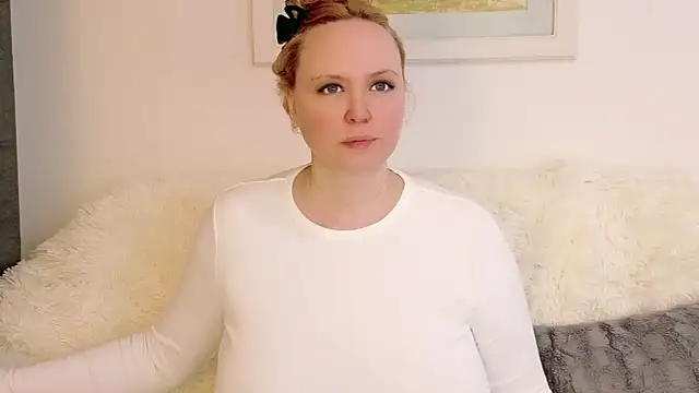 Sarah4you 即時 XXX 聊天