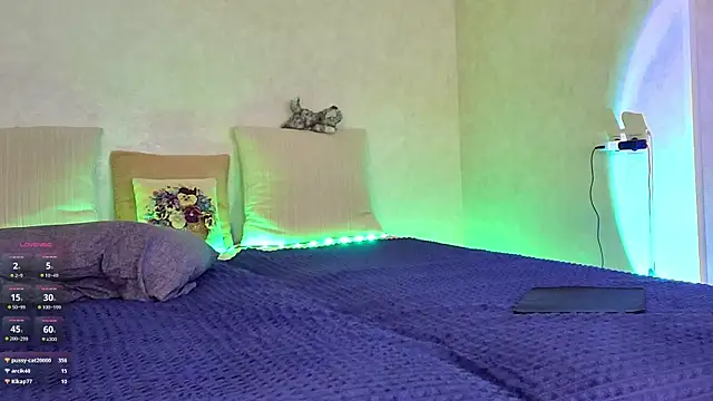 Roseaa Chat XXX in diretta