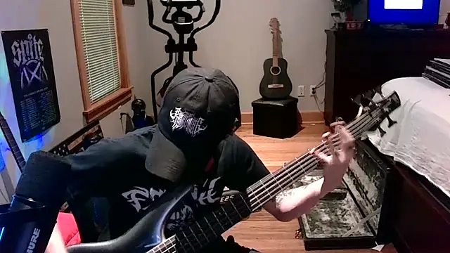 LEVIATHANX666: онлайн-секс-чат