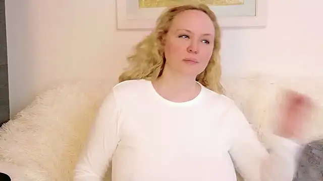 Chat +18 de Sarah4you ao vivo