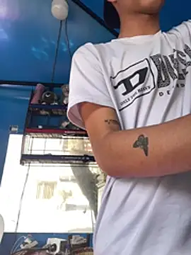 diegoand0911's Live XXX Chat