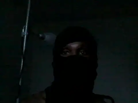 Pokazy przed kamerką – Prendmoilecul23cm