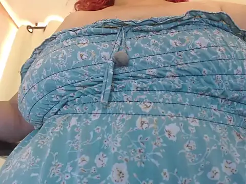 MommyLatinan Webbikameraesitys