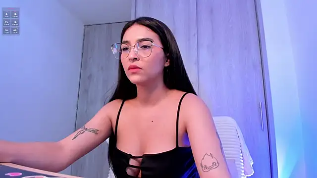 Skeeter_ss লাইভ XXX চ্যাট