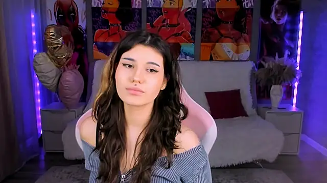 AnoraDark Adlı Modelin Canlı XXX Sohbeti