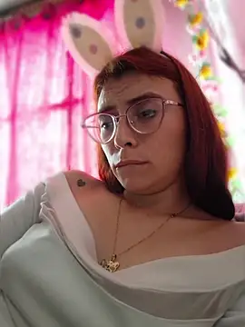 Natalykaty লাইভ XXX চ্যাট