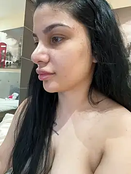 Samira30 现场XXX聊天