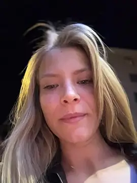 AnastasiaAniess 라이브 XXX 채팅