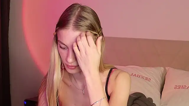 GabriellaOlsen: απευθείας συνομιλία ΧΧΧ