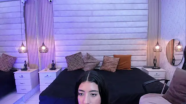 Živý XXX chat VictoriaaBlair