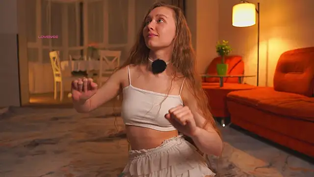 Chat +18 de SharaNewbern ao vivo