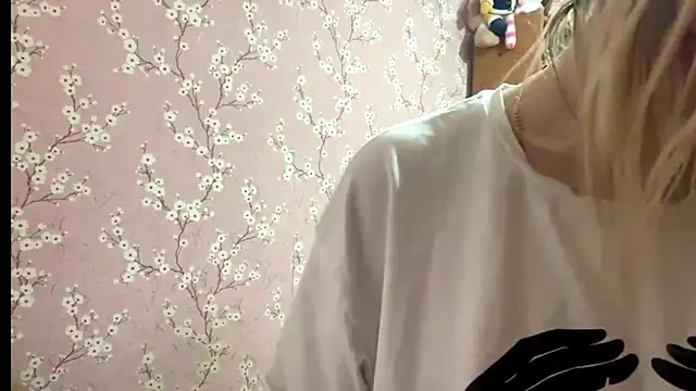 Živý XXX chat LiraDreamX