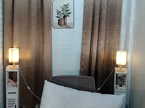 Naughtyxhuntressのウェブ カメラショー