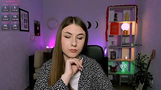 luna_wisper Adlı Modelin Canlı XXX Sohbeti