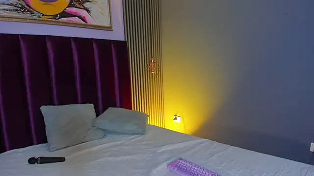 LauraAristizabal's Live XXX Chat