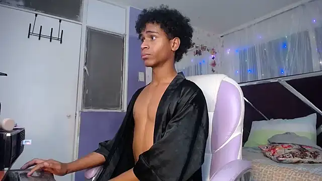 Santy_bigcock_01 Webcamshow