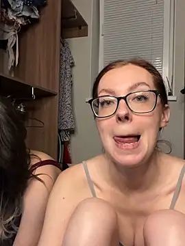 RussianGirls_: вебкам-шоу