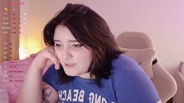 XXX chat uživo modela YumiYammy