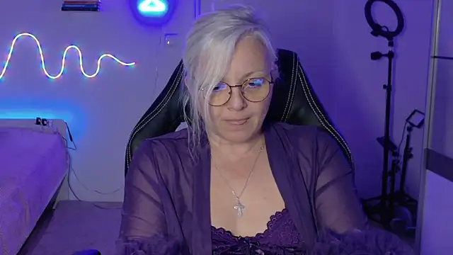 Czat XXX na żywo – Linsy_Kim