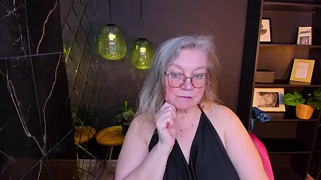 NataliMellow's Live XXX Chat