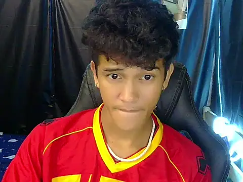 hugekenbigcock Pertunjukan Webcam