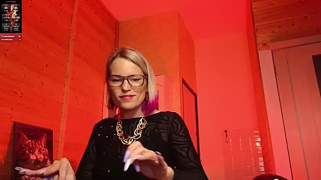 Lady_Shine's Live XXX Chat