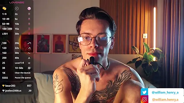 William_Henry_ Chat XXX in diretta