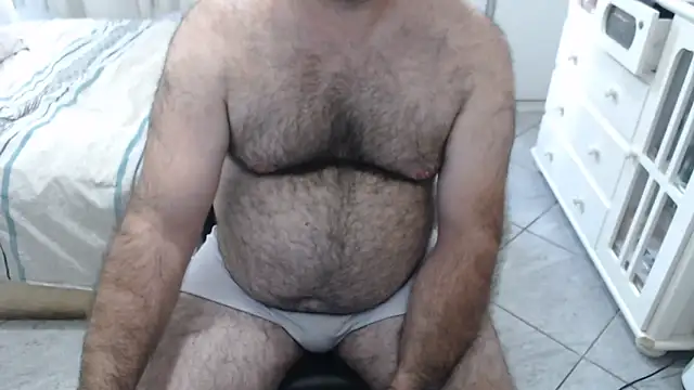 MysterBearMG webkamerás műsora