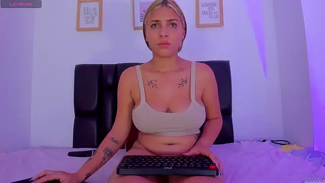 Chat XXX en directo de lana-rosse