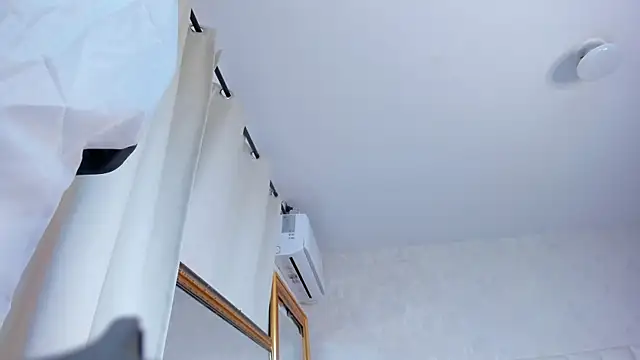 Chat XXX en directo de KatyaJackson