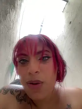 Chat XXX en directo de GiaRedd