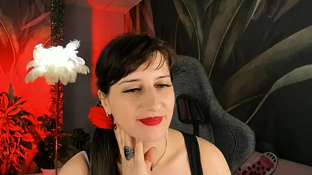 แชท XXX สดของ EmmaWheelers