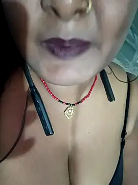 Živý XXX chat DIVYA_JI8