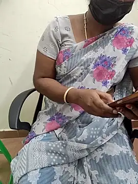 Tamil_roja69's Webcam Show