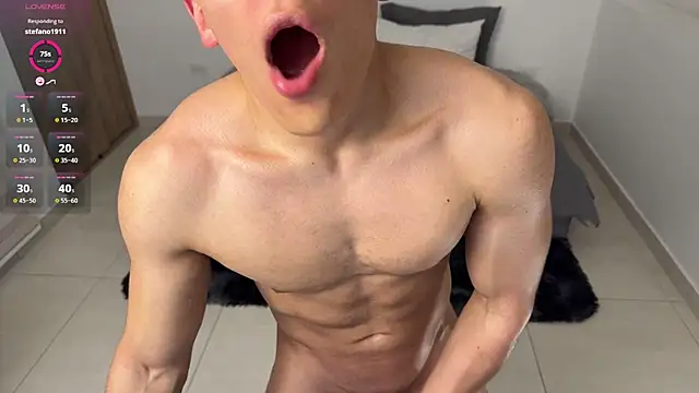 Maxx_LancasterのライブXXXチャット