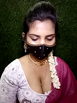 Вебкам-шоу Nithyatamil